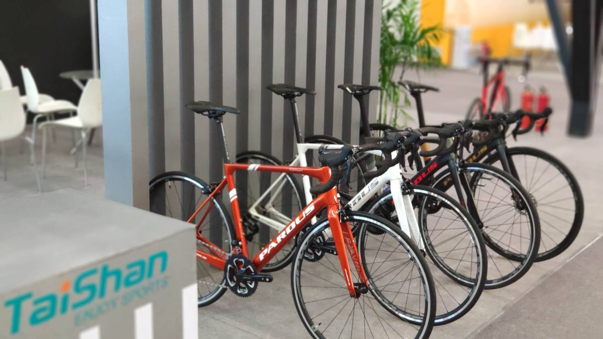 中文字幕乱码亚洲无线三区