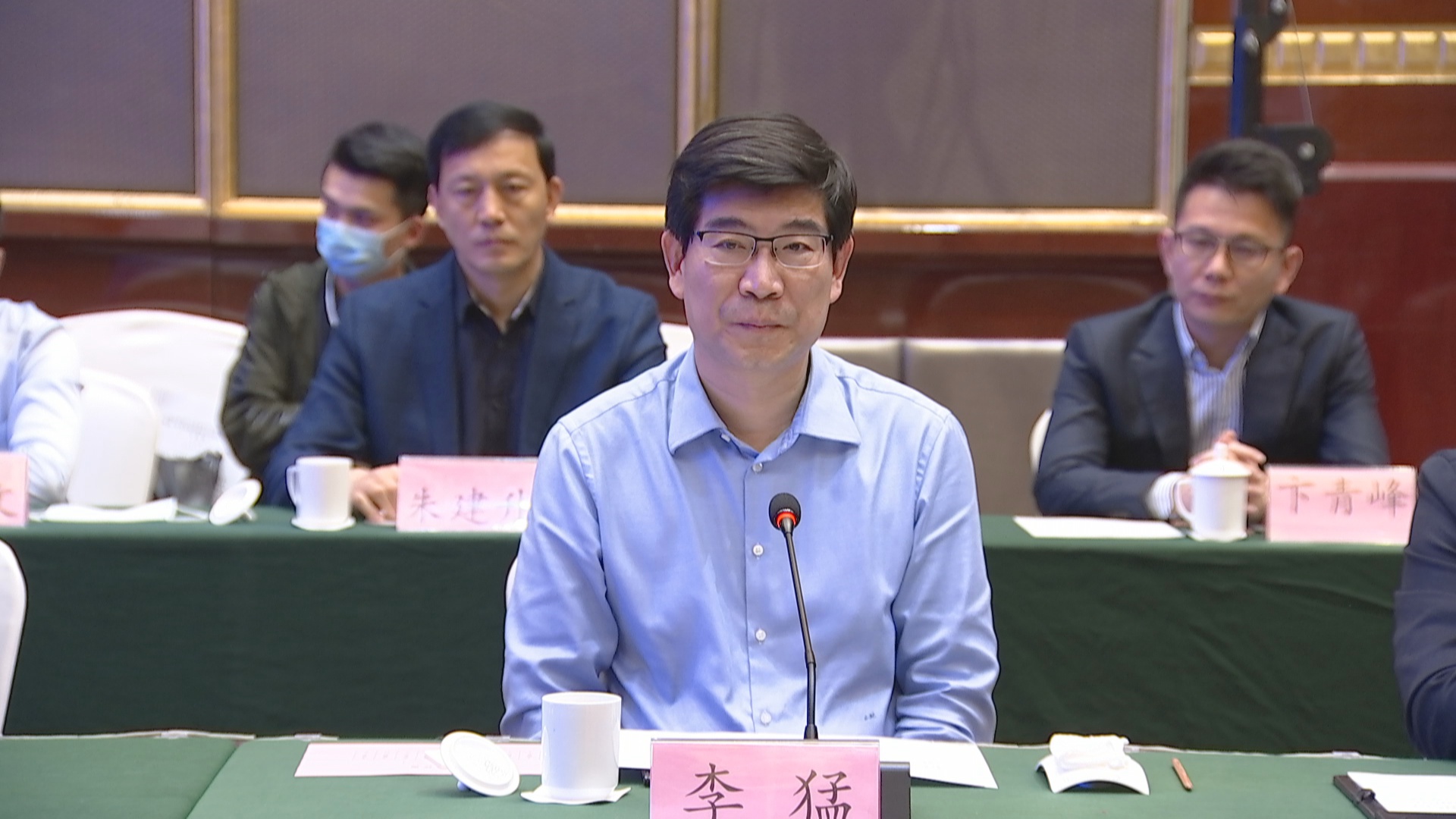 中文字幕乱码亚洲无线三区