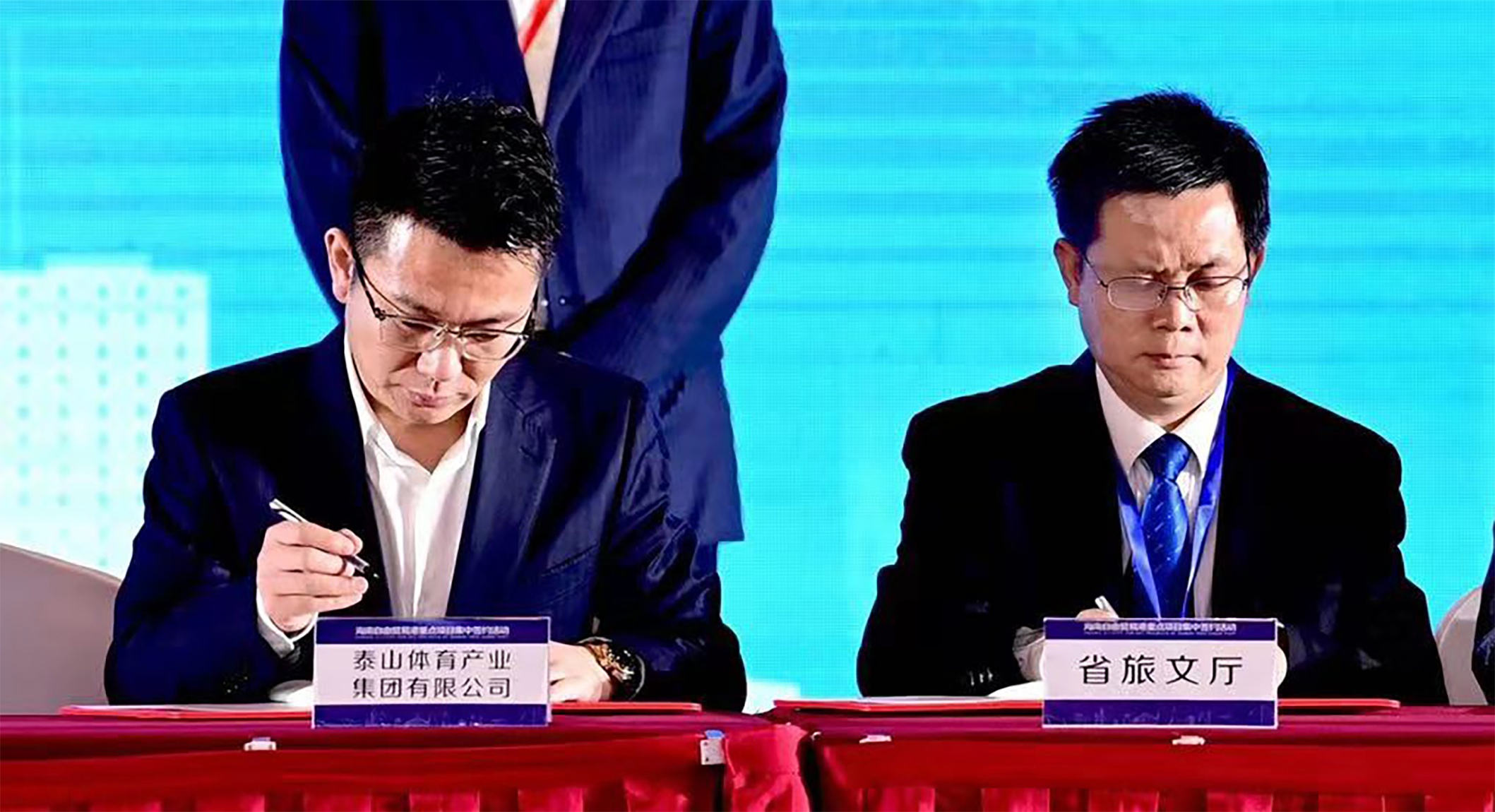 中文字幕乱码亚洲无线三区