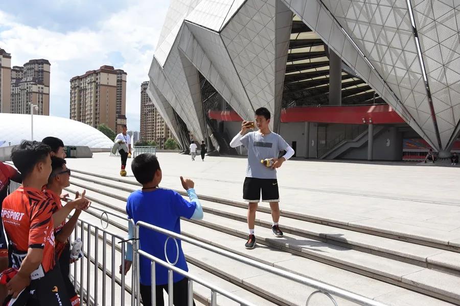 中文字幕乱码亚洲无线三区