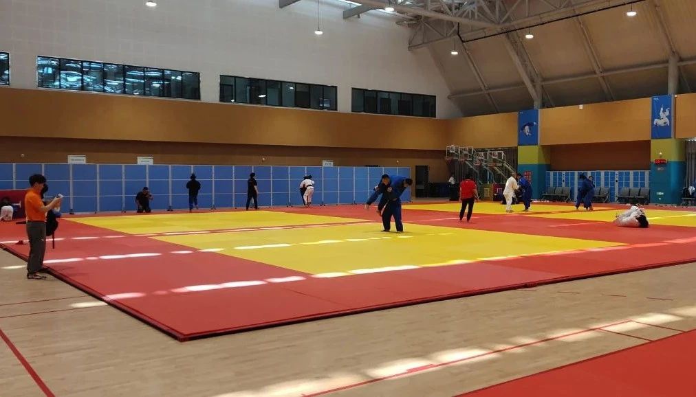 中文字幕乱码亚洲无线三区