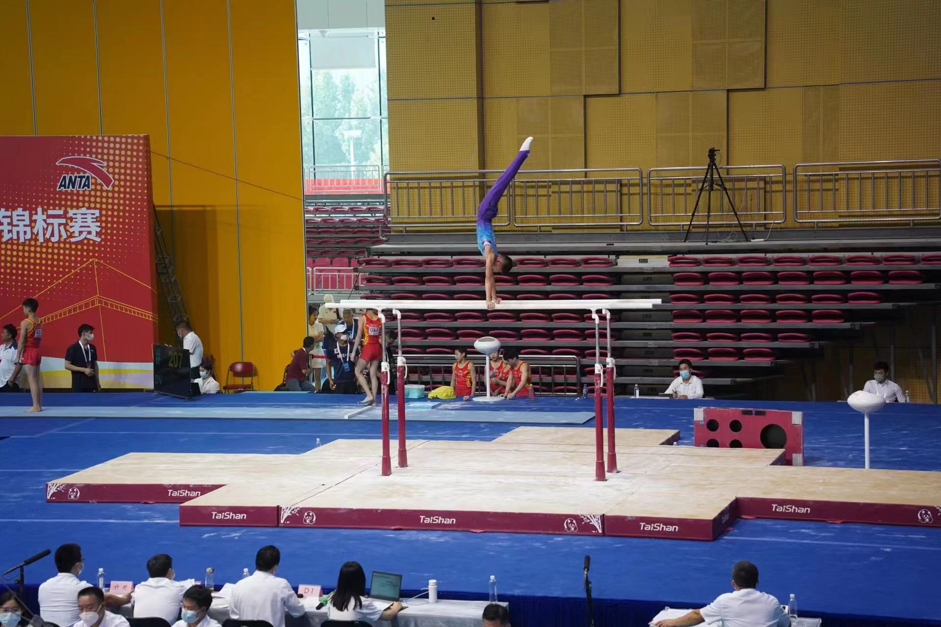 中文字幕乱码亚洲无线三区