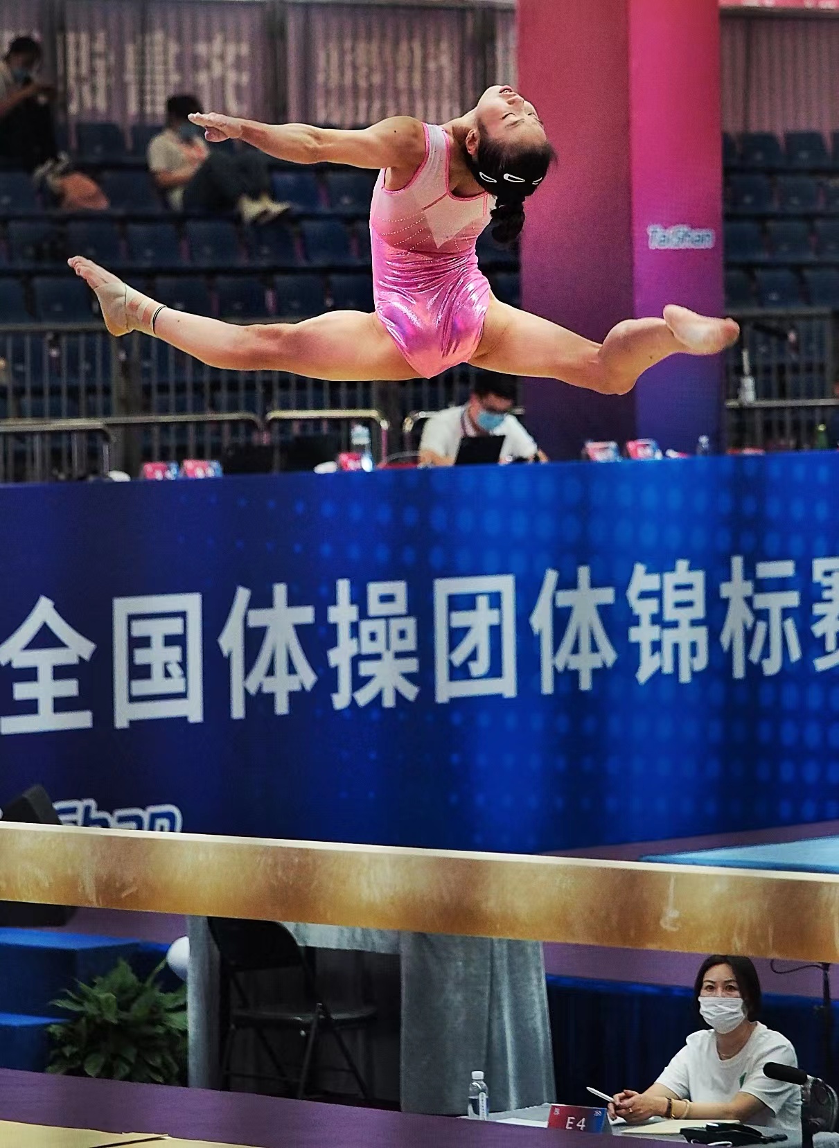 中文字幕乱码亚洲无线三区