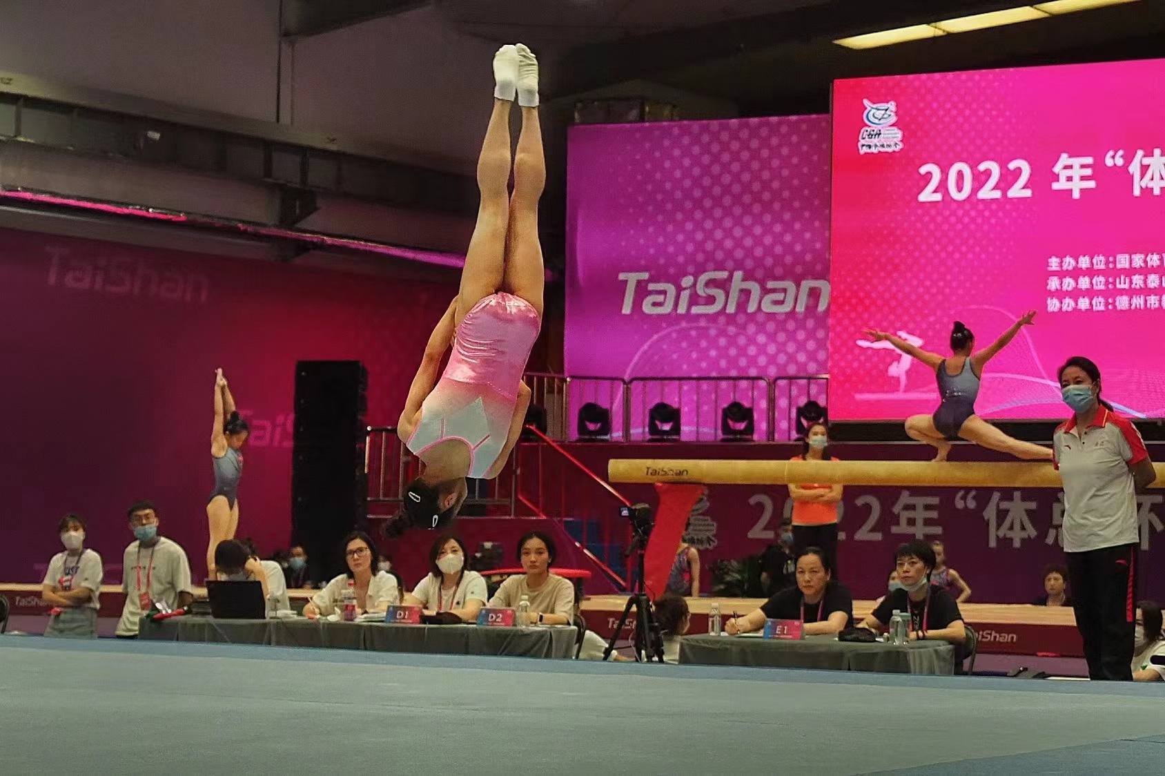 中文字幕乱码亚洲无线三区