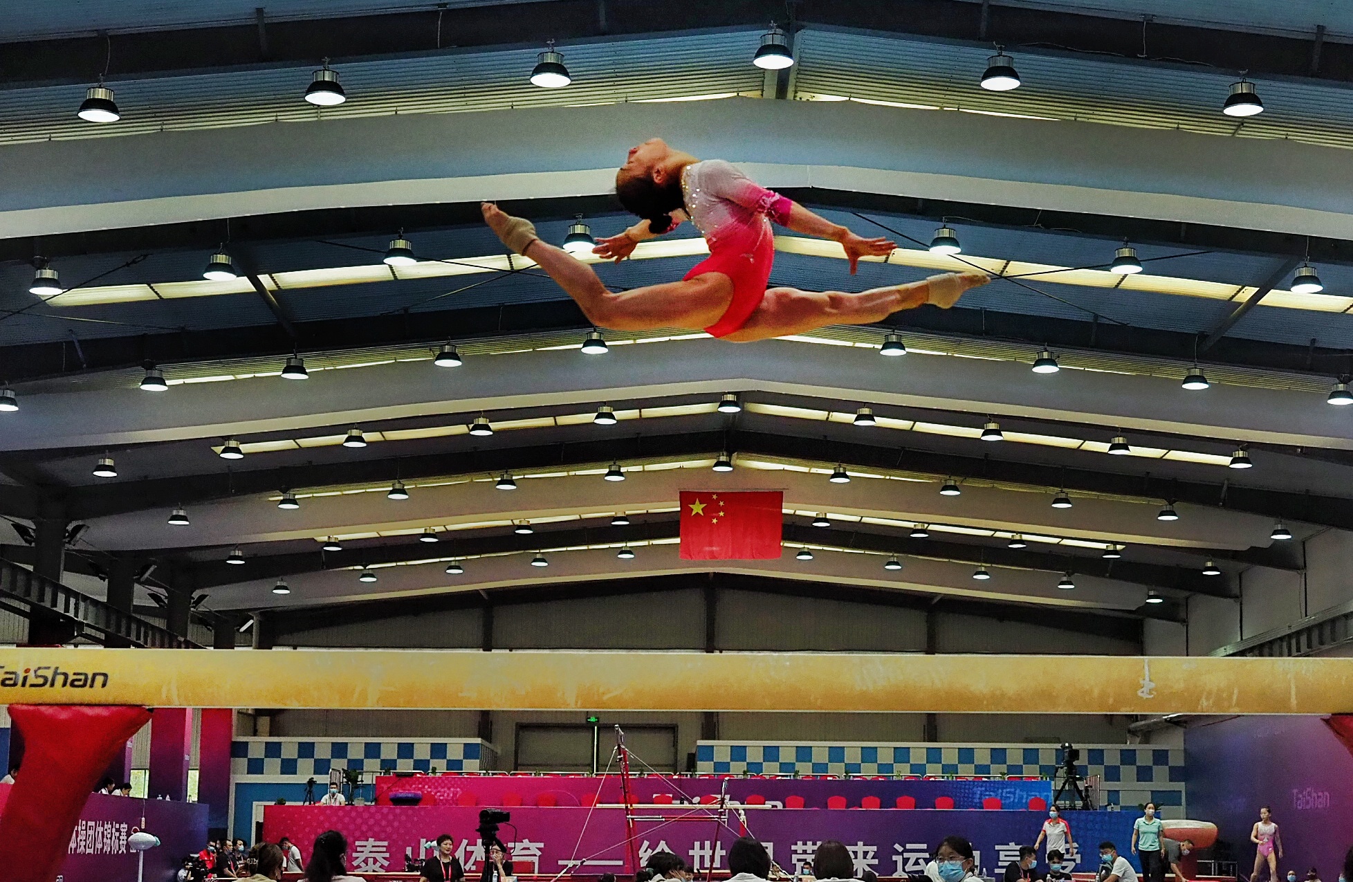 中文字幕乱码亚洲无线三区