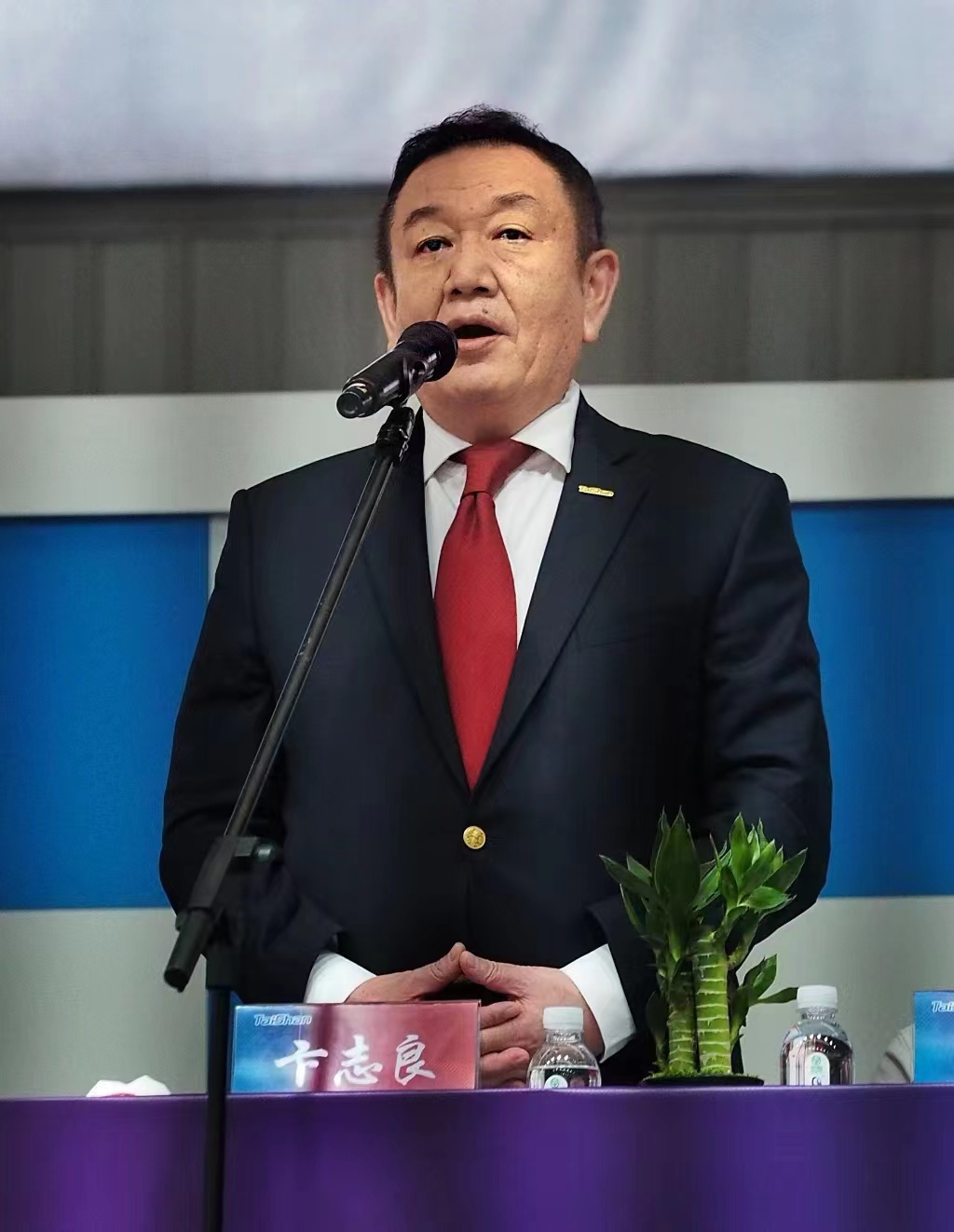 中文字幕乱码亚洲无线三区