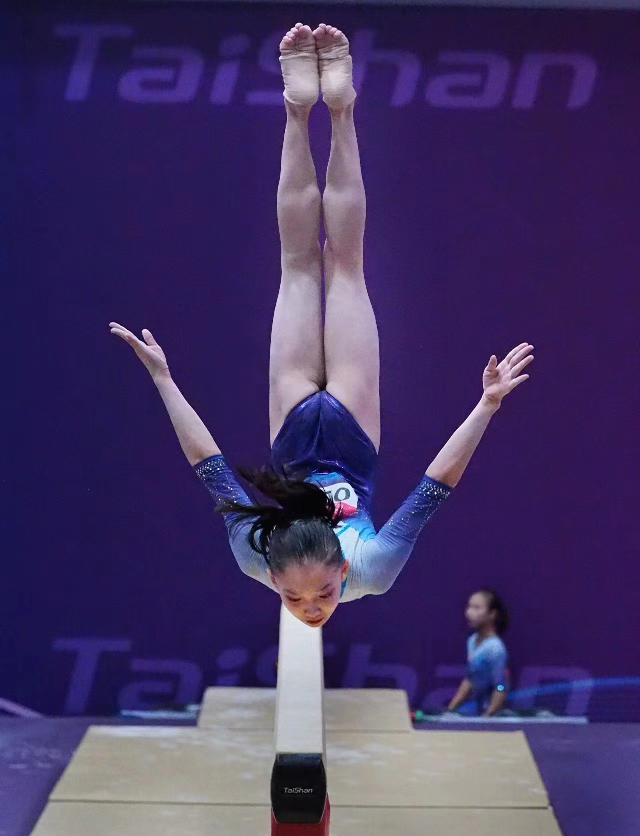 中文字幕乱码亚洲无线三区