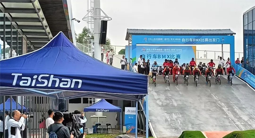 中文字幕乱码亚洲无线三区