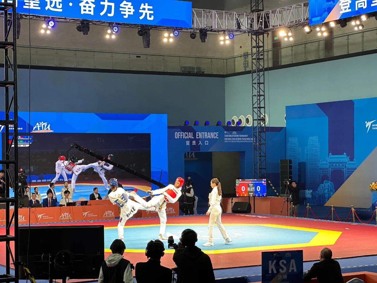 中文字幕乱码亚洲无线三区