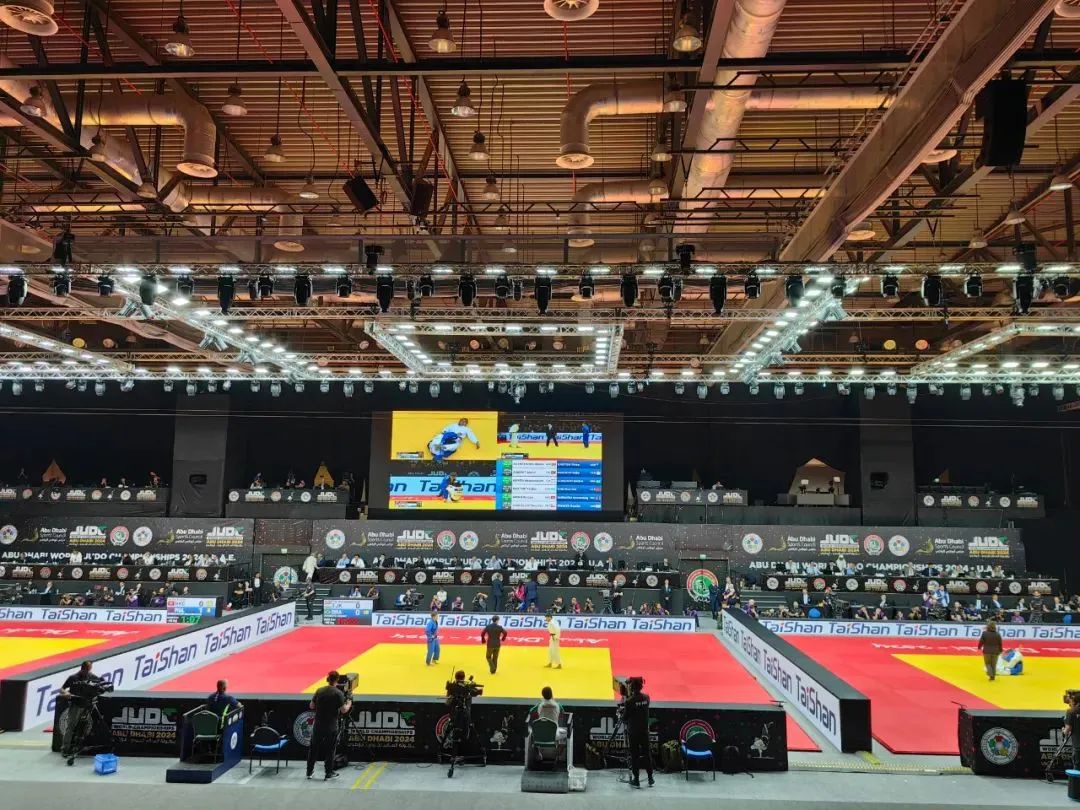 中文字幕乱码亚洲无线三区