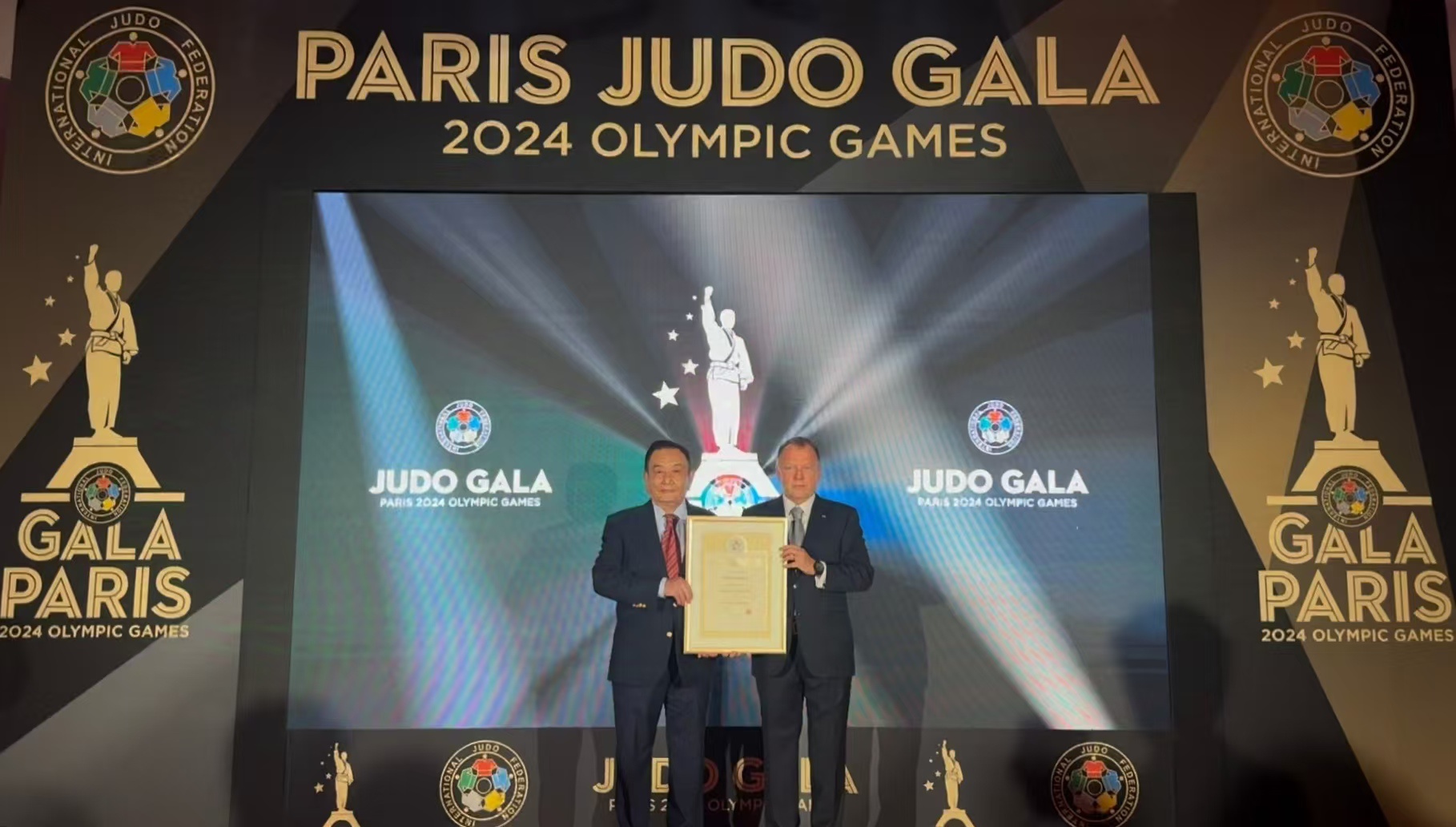 中文字幕乱码亚洲无线三区