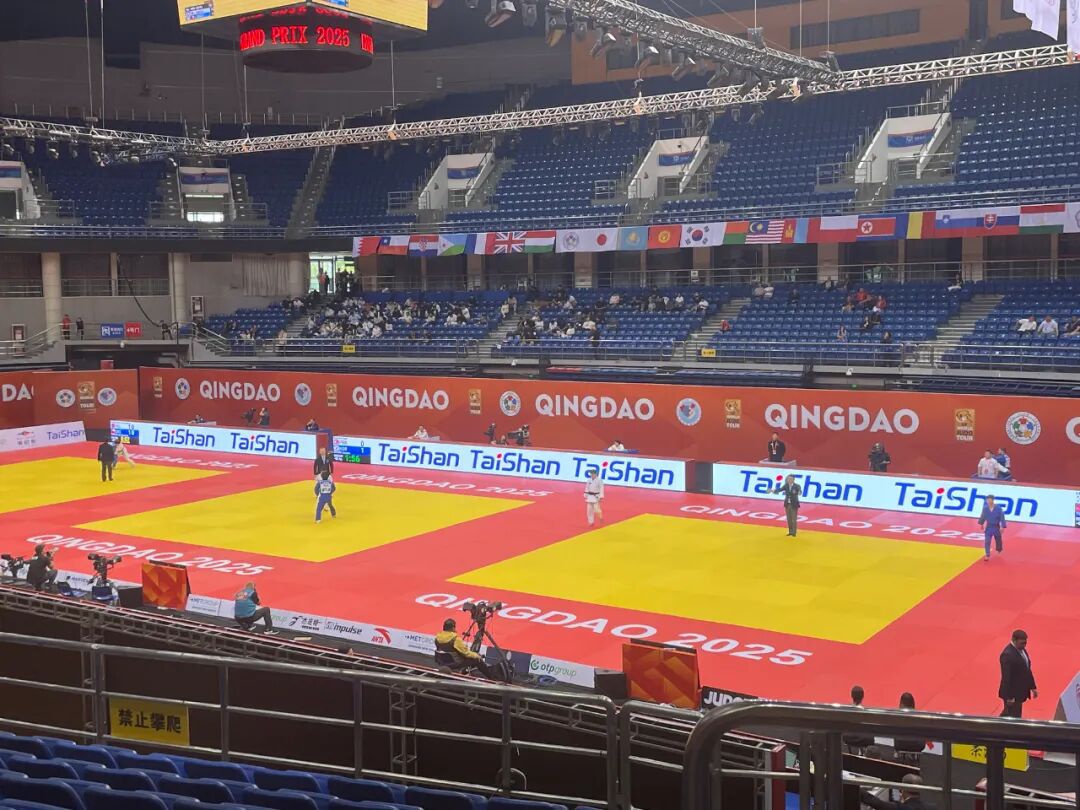 中文字幕乱码亚洲无线三区